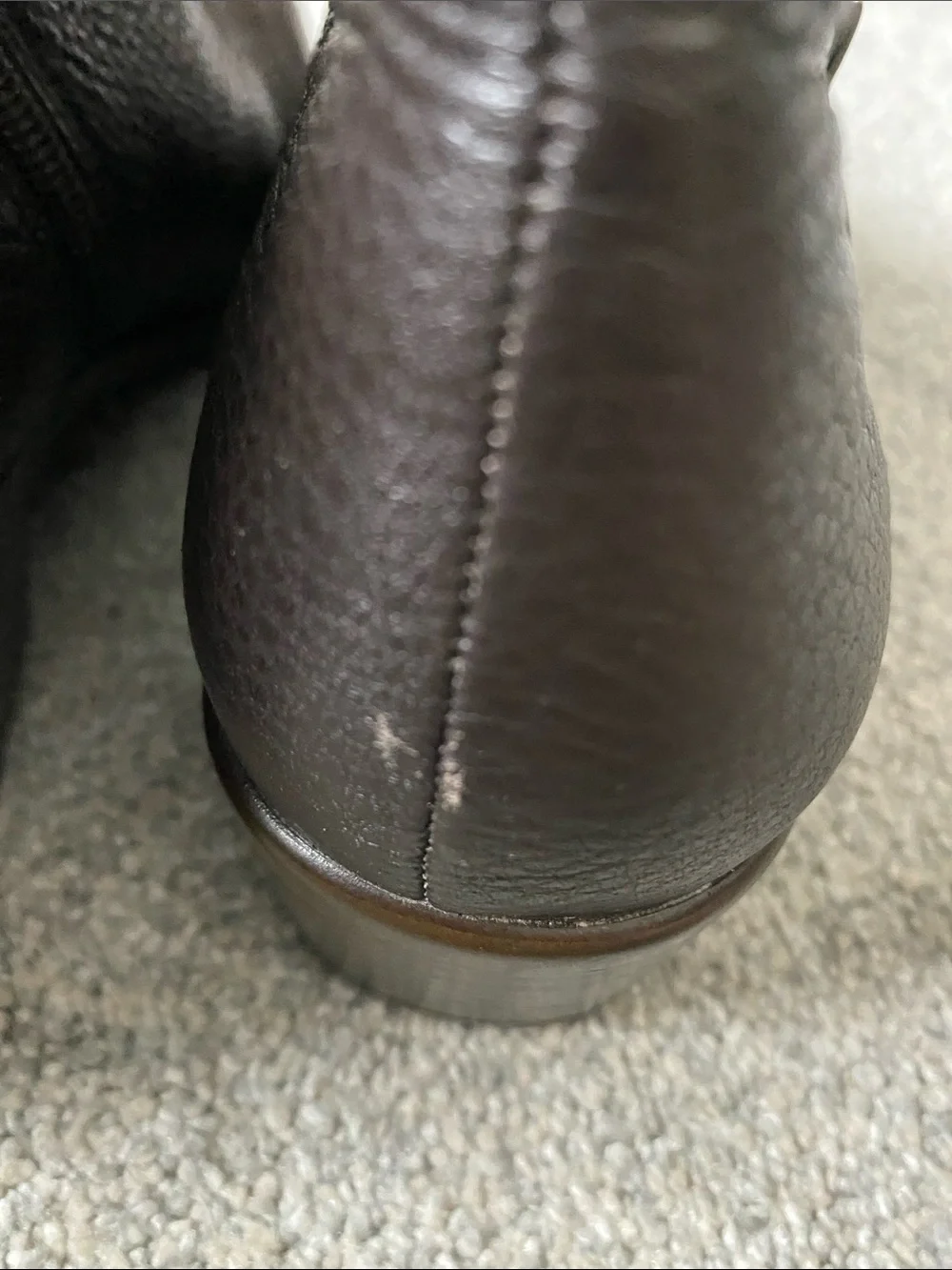 AEROSOLES smooth pebbled